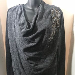 Miss Me sweater size Small